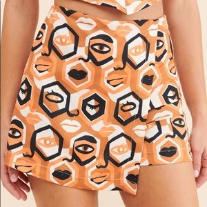 abstract printed mini skort